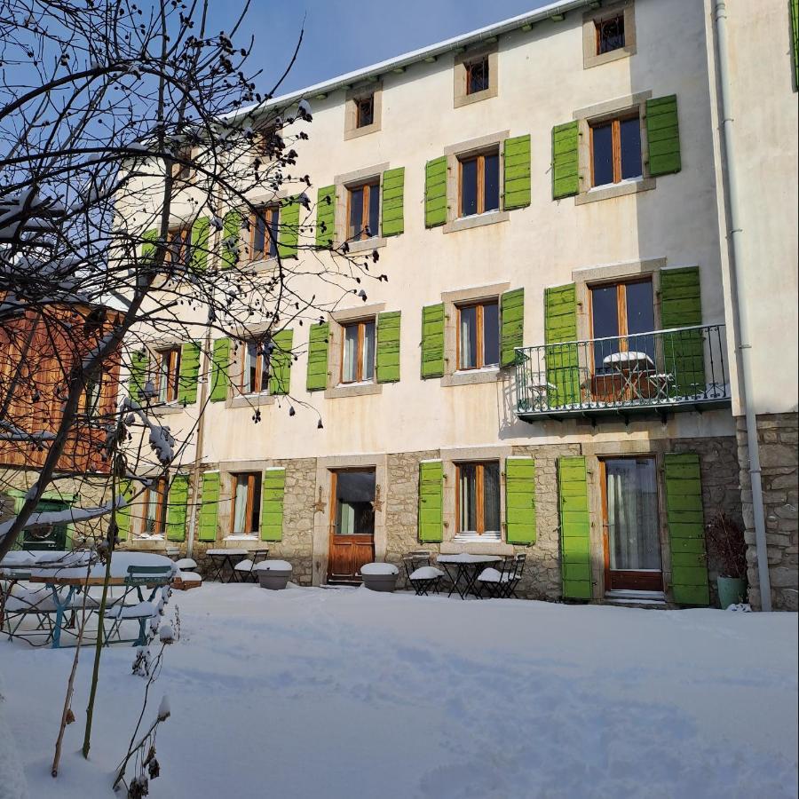 Le Grenier Des Moineaux Bed and Breakfast Font-Romeu-Odeillo-Via Eksteriør billede