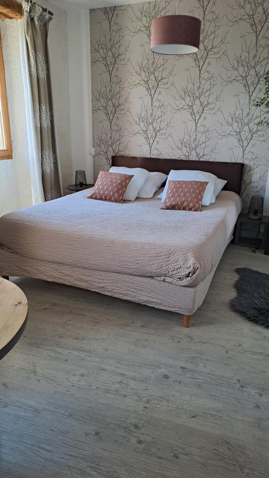 Le Grenier Des Moineaux Bed and Breakfast Font-Romeu-Odeillo-Via Eksteriør billede